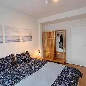 https://chez-la-baronne.brusselshotelsbook.com
